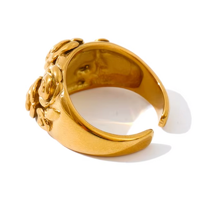Roses Ring